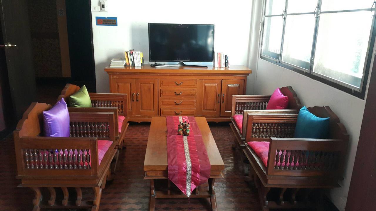 Albergue 999 Triplenine Chiangmai Chiang Mai Exterior foto