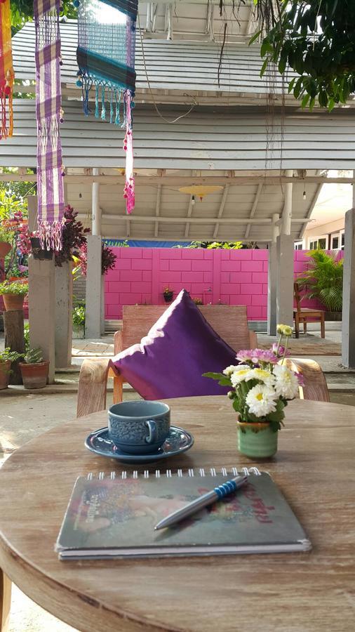Albergue 999 Triplenine Chiangmai Chiang Mai Exterior foto
